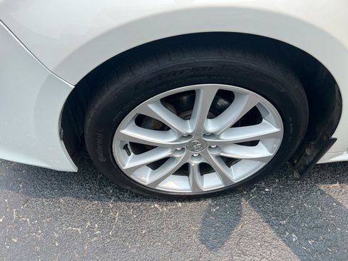 Used 2014 Toyota Avalon Limited FWD image 23