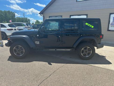 Used 2019 Jeep Wrangler Unlimited Sport S AWD/4WD image 8