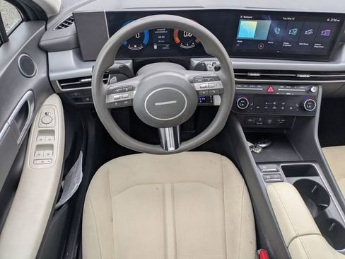 Used 2024 Hyundai Sonata SEL FWD image 14