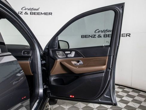 Used 2024 Mercedes-Benz GLS 63 AMG 4MATIC image 20