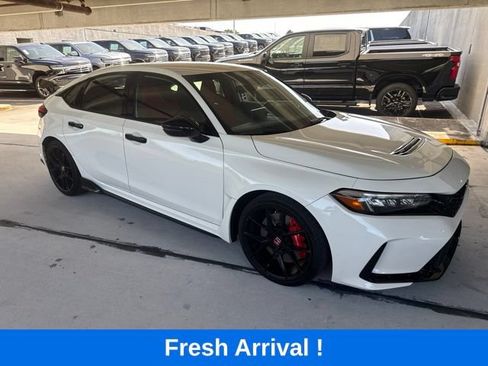 Used 2025 Honda Civic Type R image 15