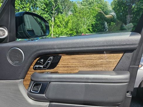 Used 2018 Land Rover Range Rover Supercharged image 71