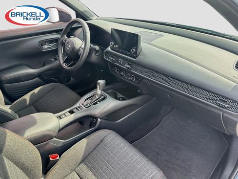 Used 2024 Honda HR-V Sport image 15