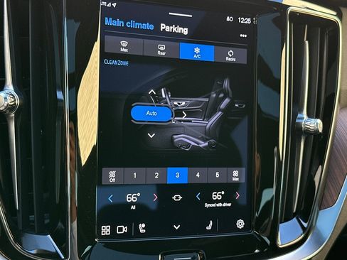 Used 2023 Volvo S60 T8 Plus w/ Climate Package image 23