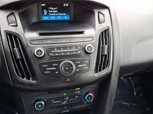 Used 2017 Ford Focus SE image 15