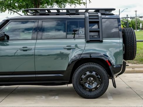 New 2026 Land Rover Defender 110 Trophy Edition AWD/4WD image 15