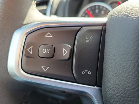 New 2026 RAM 1500 4x4 Crew Cab image 16