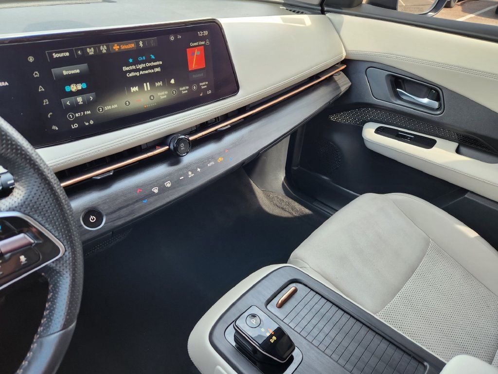 Certified 2024 Nissan Ariya AWD image 17
