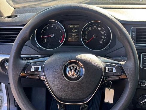 Used 2017 Volkswagen Jetta S FWD image 10