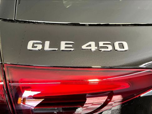 New 2026 Mercedes-Benz GLE 450 4MATIC image 6