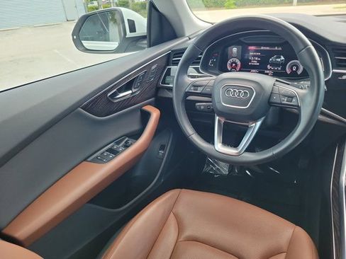 Certified 2022 Audi Q8 Premium Plus w/ Premium Plus Package AWD/4WD image 13