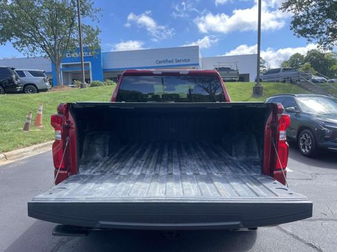 Used 2023 Chevrolet Silverado 1500 RST w/ Z71 Off-Road Package AWD/4WD image 3