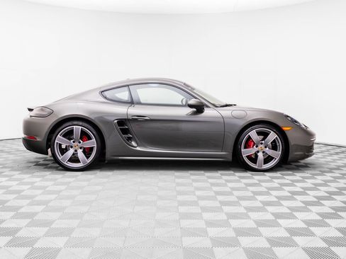 Certified 2025 Porsche 718 Cayman S RWD image 7