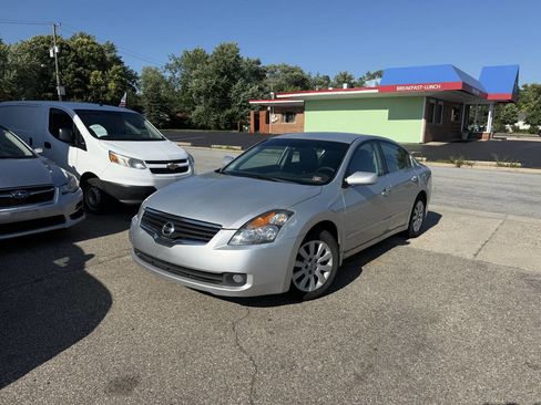 Used 2009 Nissan Altima 2.5 S image 3