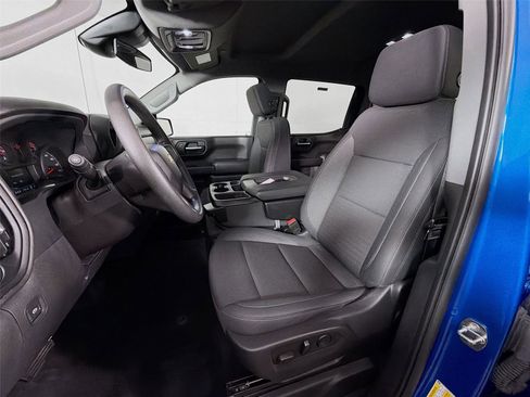 Used 2024 Chevrolet Silverado 1500 Custom image 11
