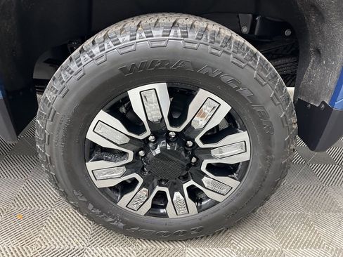 New 2026 GMC Sierra 2500 Denali w/ Denali Reserve Package image 4