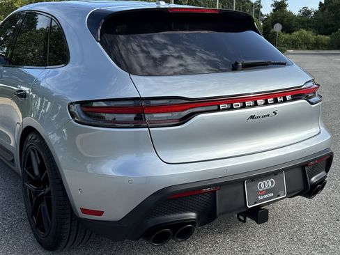 Used 2023 Porsche Macan S AWD/4WD image 10