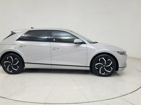 Used 2024 Hyundai Ioniq 5 Limited RWD image 12