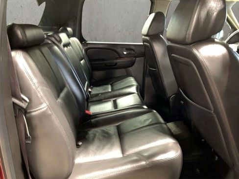 Used 2008 Chevrolet Avalanche LTZ w/ LTZ Preferred Equipment Group image 28