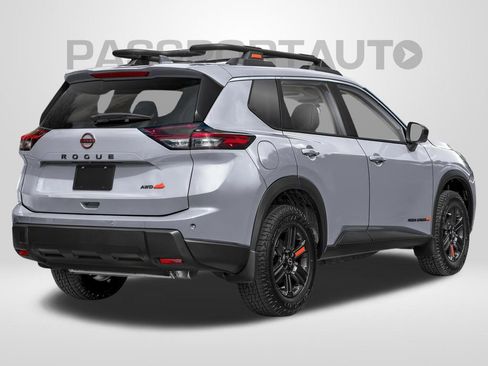 Used 2025 Nissan Rogue SV AWD/4WD image 2