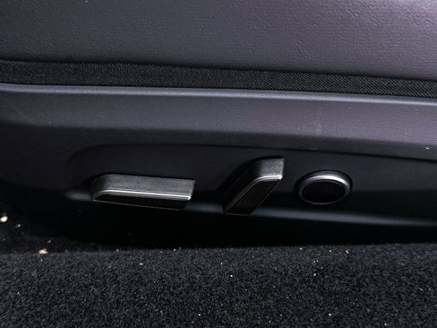 Used 2024 Tesla Model 3 Standard Range RWD image 19