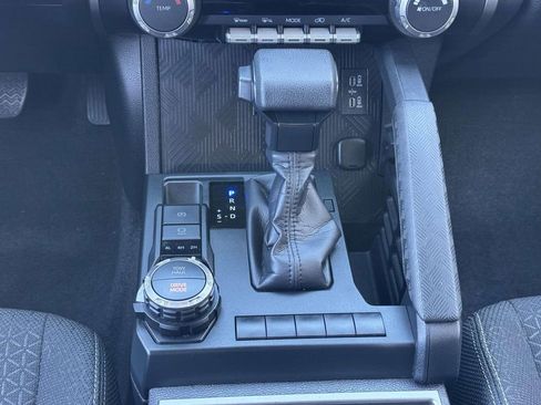 Used 2025 Toyota 4Runner SR5 image 6