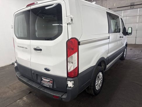 Used 2018 Ford Transit 250 130 Low Roof w/ Exterior Upgrade Package RWD image 5