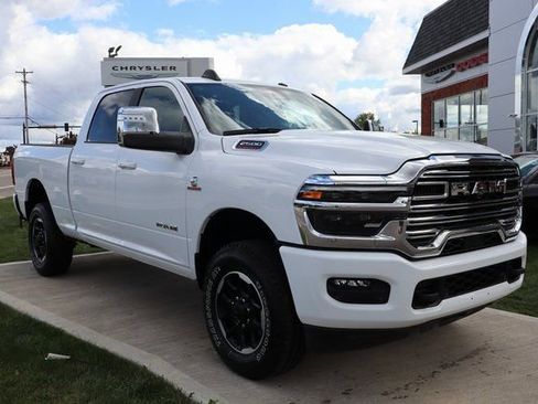 Used 2025 RAM 2500 Laramie image 4