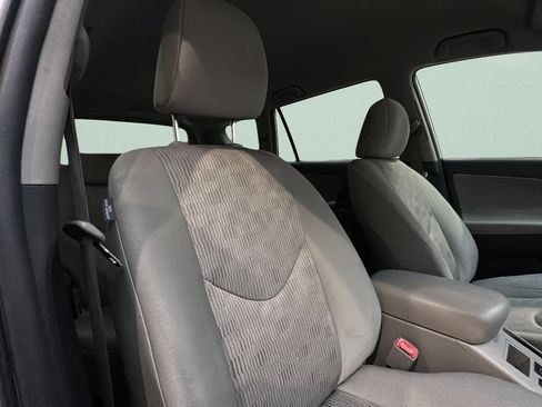 Used 2010 Toyota RAV4 2WD image 16