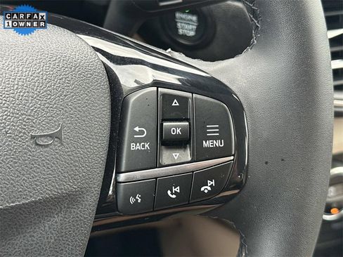 Used 2021 Ford Escape SE w/ SE Sport Appearance Package image 19