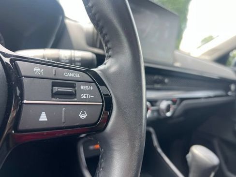 Used 2024 Honda CR-V EX-L image 23