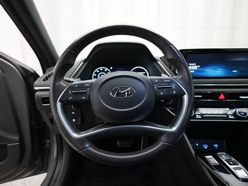 Used 2023 Hyundai Sonata SEL Plus FWD image 4