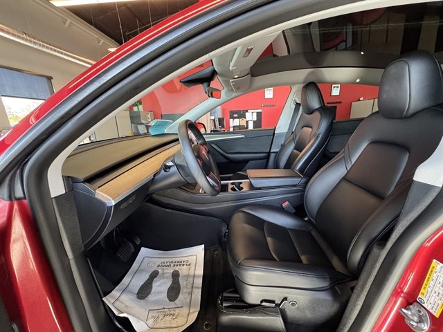 Used 2023 Tesla Model Y Long Range AWD/4WD image 19