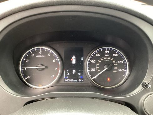 Used 2020 Mitsubishi Outlander ES image 19