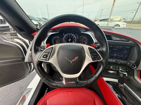 Used 2019 Chevrolet Corvette Z06 image 14