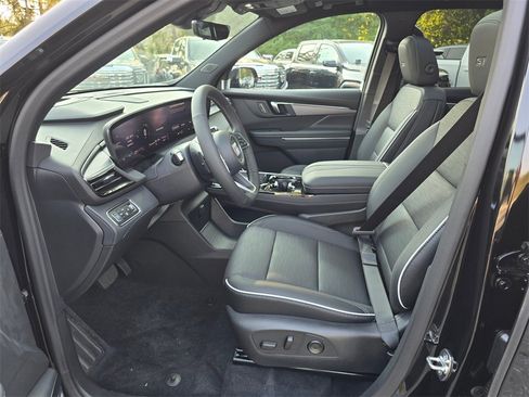 Used 2026 Buick Enclave Sport Touring w/ Power Package image 56