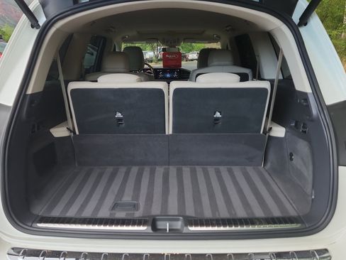 Used 2020 Mercedes-Benz GLS 580 4MATIC image 22
