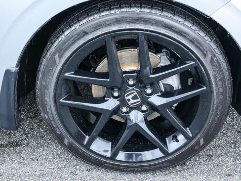 Used 2025 Honda Civic Sport image 13