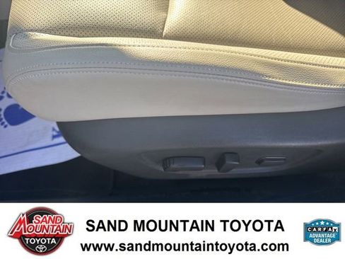 Used 2022 Nissan Rogue Sport SL image 16