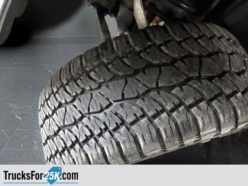 Used 2018 GMC Sierra 1500 SLT image 37