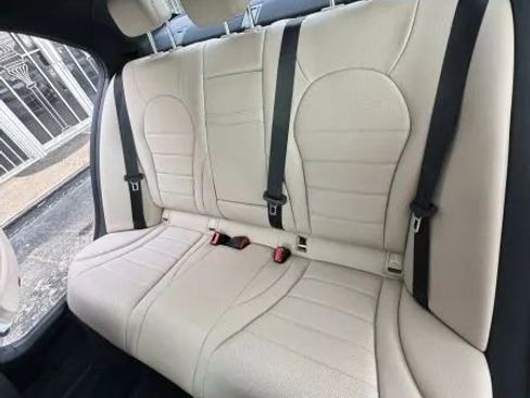 Used 2018 Mercedes-Benz C 300 Sedan image 21