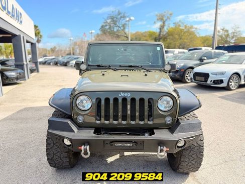 Used 2015 Jeep Wrangler Unlimited Rubicon w/ Dual Top Group AWD/4WD image 11