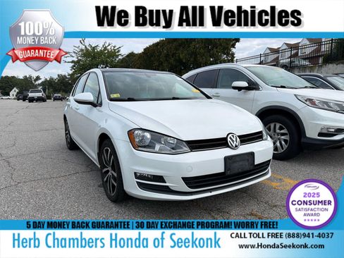 Used 2016 Volkswagen Golf SE FWD image 1