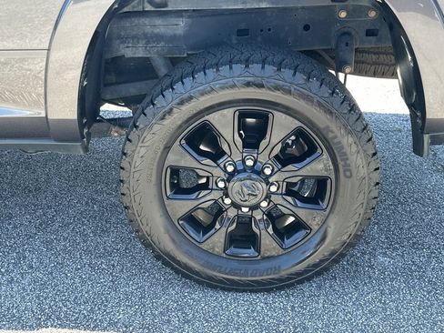 Used 2022 RAM 2500 Limited AWD/4WD image 20