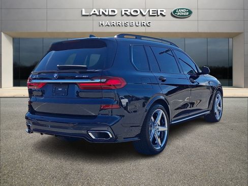 Used 2022 BMW X7 xDrive40i w/ M Sport Package AWD/4WD image 4