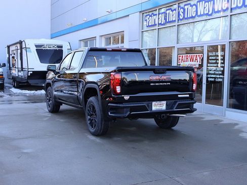 New 2026 GMC Sierra 1500 Elevation image 8
