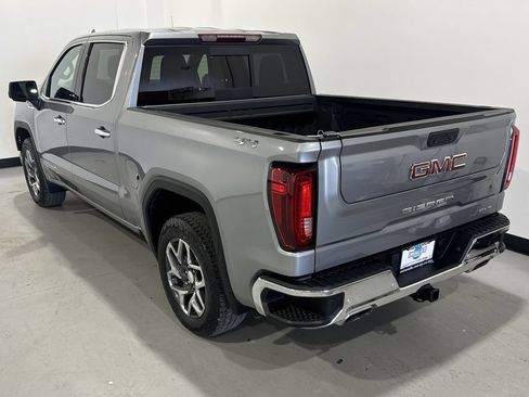 Used 2023 GMC Sierra 1500 SLT w/ SLT Convenience Package AWD/4WD image 37