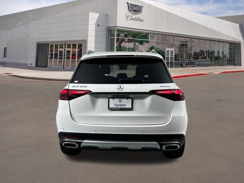 Used 2024 Mercedes-Benz GLE 350 4MATIC image 5