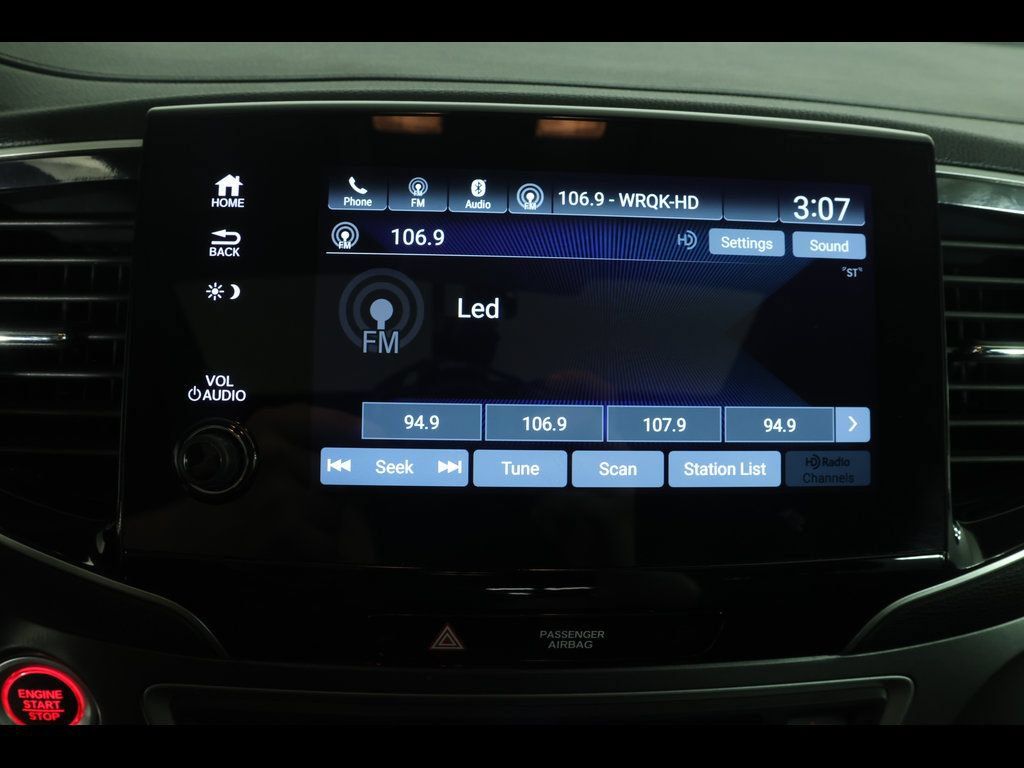 Used 2022 Honda Pilot Special Edition image 16