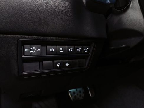 Certified 2025 Toyota Tundra Limited w/ TRD Off-Road Package AWD/4WD image 24